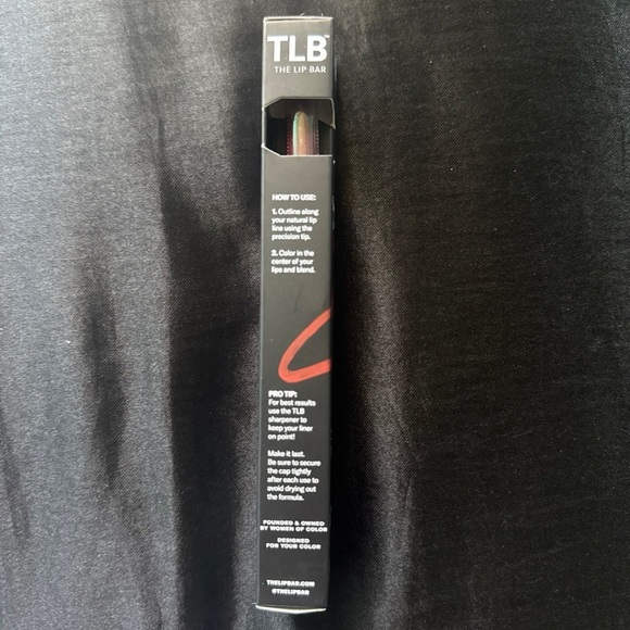 Straight Bawse - The Lip Bar Straight Line Creamy Lip Liner - Red - Picture 4 of 4